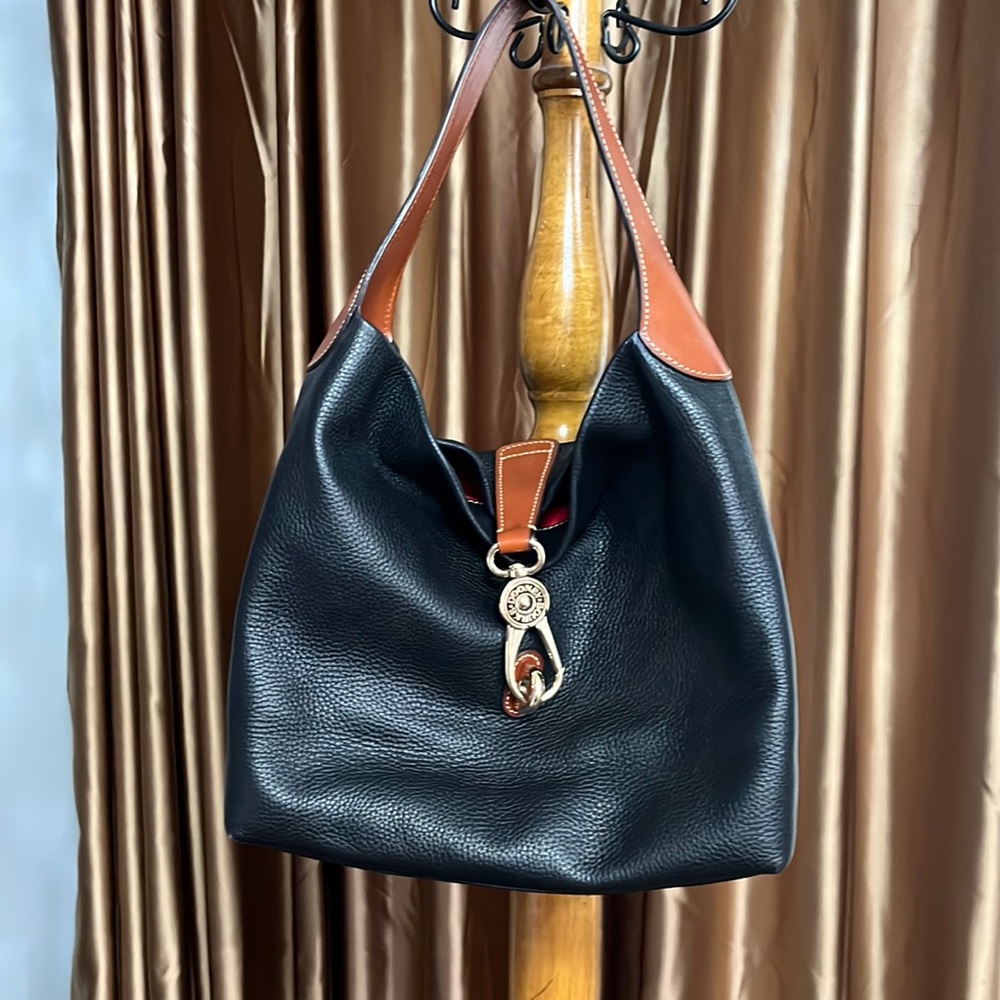 Dooney & Bourke. Great condition